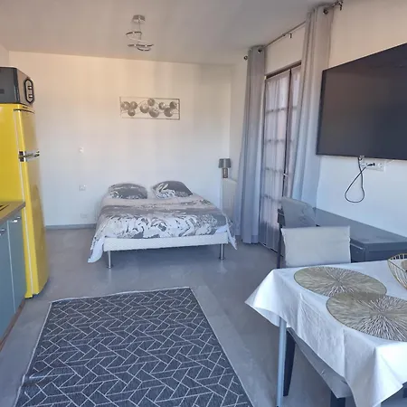 Apartment Ravissant Saint-raphael Piscine Saint-Raphael (Var)